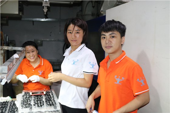 博騰納科技品質部小伙伴 博騰納科技品質部小伙伴