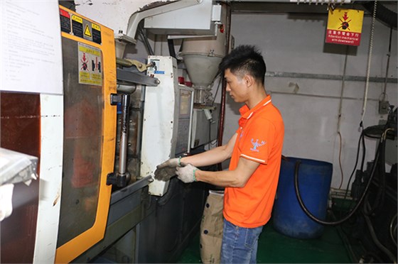 藍牙耳機模具廠——博騰納匠心打造高品質(zhì)模具產(chǎn)品 藍牙耳機模具廠——博騰納匠心打造高品質(zhì)模具產(chǎn)品