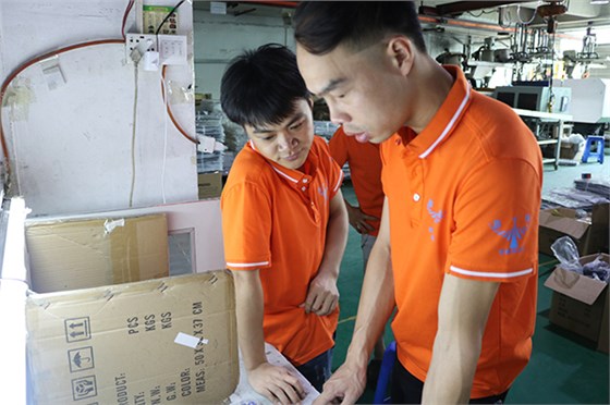 找高品質(zhì)藍(lán)牙耳機(jī)模具廠&mdash;&mdash;博騰納是您的不二之選