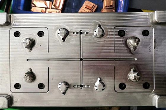 深圳塑膠模具廠&mdash;&mdash;博騰納堅持以質取勝，打造品質模具