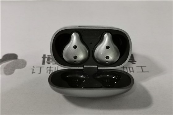 博騰納TWS藍(lán)牙耳機(jī)模具廠&mdash;&mdash;專注領(lǐng)域打造13年，更對(duì)味您的定制需求