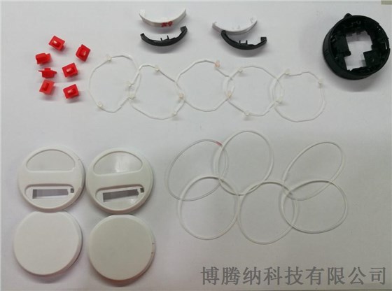 博騰納&mdash;&mdash;GPS定位器注塑加工