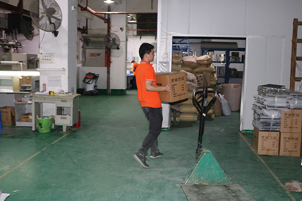 塑膠模具廠&mdash;&mdash;來博騰納給您更優(yōu)質(zhì)的產(chǎn)品