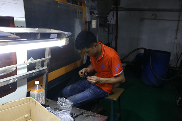 塑膠模具廠&mdash;&mdash;博騰納匠心打造模具