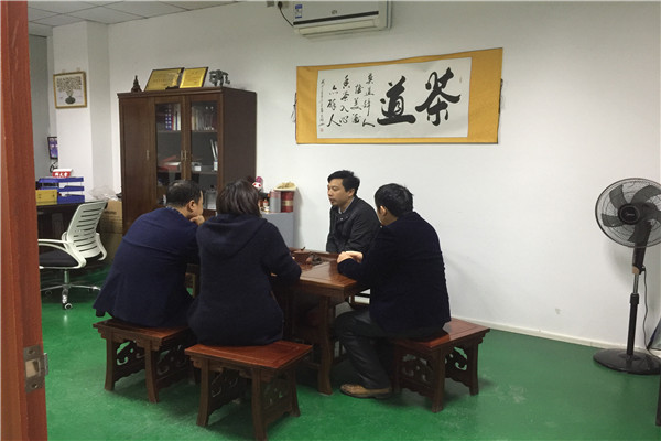 看！深圳塑膠模具廠與鄭州客戶因模具千里結(jié)緣——博騰納